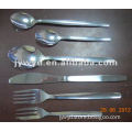 Cheap cutlery set with machine polish